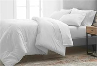New Grand Estate 3-piece Comforter, Full/Queen, Wh