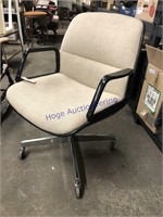 CLOTH ROLLING OFFICE CHAIR