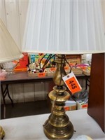 HEAVY BRASS COLORED TABLE LAMP W/ SHADE