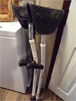 Mobilegs Crutches