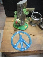 Woodpecker Windup & Plastic Peace Sign