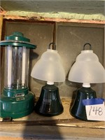 3 BATTERY OUTDOOR LAMPS
