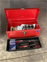 Metal Toolbox w/Gun Cleaning Tools