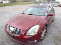 2004 NISSAN MAXIMA