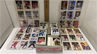 LARGE LOT OF HOCKEY PLAYER TRADING CARDS