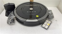 WORKING iROBOT ROOMBA W/ CHARGER FILTER & REMOTE