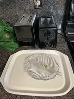 2 toasters and glass serving tray