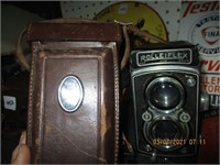 Rolleiflex Compur-Rapid Camera w/Leather Case