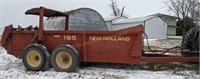 New Holland 195 Manure Spreader