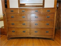 Stickley 9-Drawer Dresser