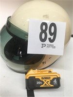 Motorcycle Helmet  with New 4.0 DeWalt Battery