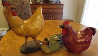 2 WICKER STYLE CHICKENS AND COMPOSITE DUCK