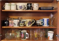 GROUPING: COFFEE CUPS, MUGS, GLASSES, ETC.