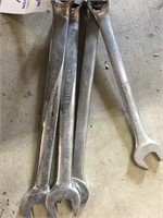 Open Box End Wrenches 1 1/4" - 1"
