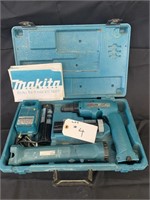 Makita Power Hand Tool, Flashlight, Charger