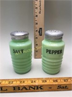 Jeannette Jadeite Salt & Pepper Range Shakers