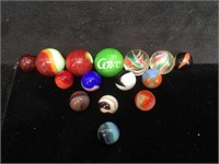 Vintage green Coke marble, 2 rare swirl marbles,