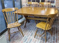 Dining Table w/ 4 Chairs & 1 Leaf