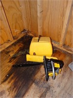 McCulloch Mac10 chainsaw 16" w/ carry case