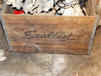 Sealtest crate w/contents