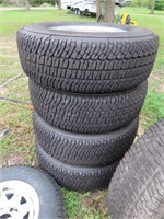 Michelin 245/75R17 tires and wheels