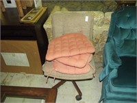 OFFICE CHAIR AND 4 CUSHIONS