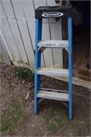 4' Fiberglass folding ladder-A Frame