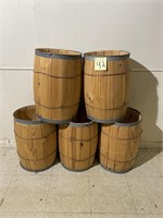 5 wooden kegs