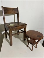 CHILDS CHAIR & STAND