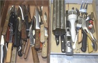 HUGE LOT KNIVES ! -A-5