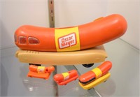 Oscar Meyer Weiner Mobile Lot 3 pcs