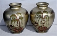2pcs Metallic Hand Painted Porcelain Chinese Vases