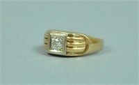 GENTS 14K DECO STYLE DIAMOND RING, 0.35CT