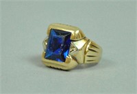 GENTS 14K SAPPHIRE RING