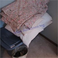 Tote w/blankets, pillows, tin garbage can