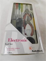 Electronic 11 piece tool set by Radio Shack. New