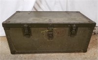 Wheary Wardrola Military Style Trunk/ Chest