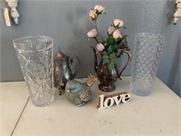 Silver plated t-pots, vases, & decor