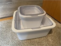 (2) Pampered Chef Containers