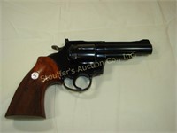 Online-only April firearms auction