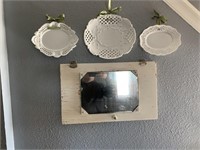 Decorative dishes & Mirror on wall