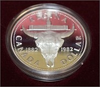 1982  CANADIAN SILVER COIN !