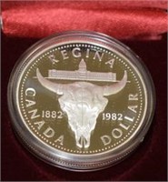1982 US CANADIAN SILVER COIN !   OAK-1