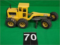 Tonka Grader 18" long