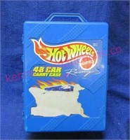 45 toy cars in "hot wheels" carrying case