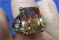 large sterling silver amber stone ring - size 8