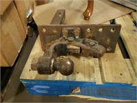 Pintle w/Ball and Adjustable Hitch Plate