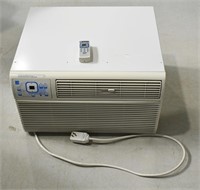 Frigidaire Air Conditioner With Remote - Working