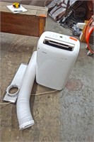 Toshiba Portable AC with Attachments