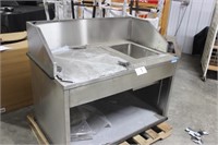 Stainless Open Front Work Station w/installed Ice